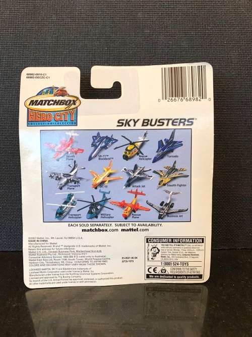 2002 Matchbox ~ Skybusters ~ Transport Helicopter ~ Mint on card