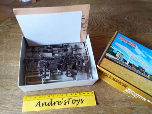 Model train ~ Vollmer N Gauge Passenger Platforms, three sections 7525 ~ with original box