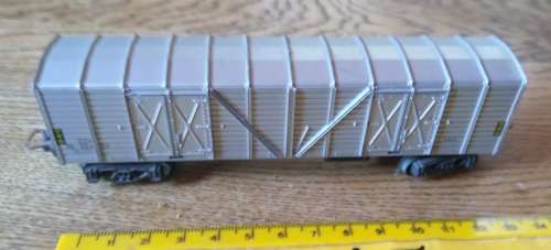 Model train ~ Lima OZ Silver Box Car