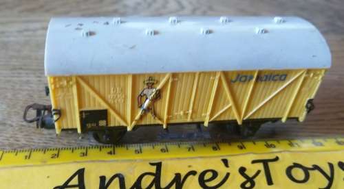 Model train ~ Marklin Jamaica box car