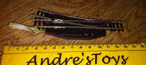 Model train ~ Trix N Right Hand Electric Point 4937