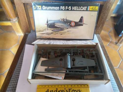 Heller Aircraft Kit ~ RARE VINTAGE KIT - BOXED grumman R6 F5 Hellcat ~ No 272