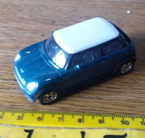 Welly ~  No2069 Mini Cooper loose