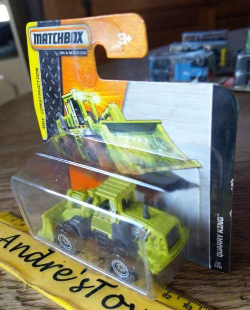 2013 Matchbox ~ No32/120 Quarry King ~ Mint on Short card