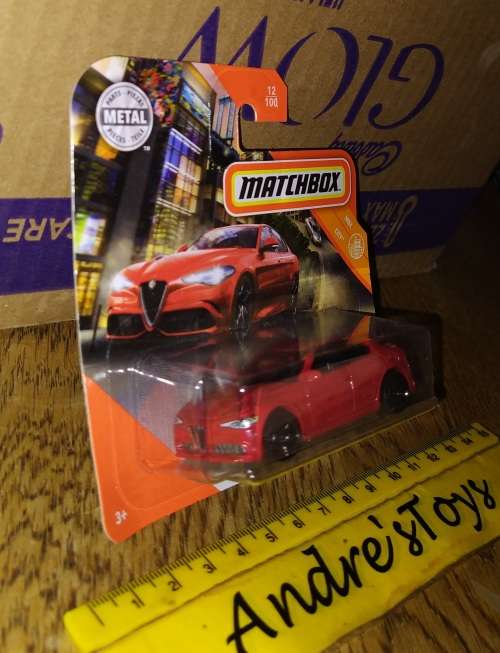 2019 Matchbox ~ 12/100 '16 Alfa Romeo Giulia ~ Mint on Short card