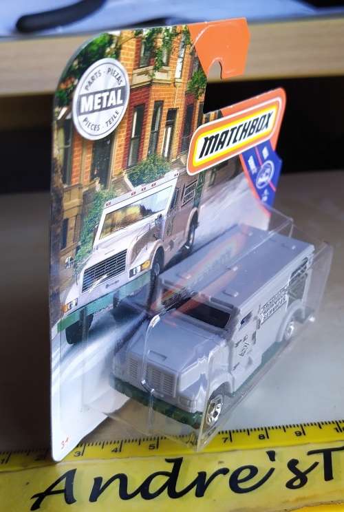2018 Matchbox ~ 23/125 International  Armored Car ~ Mint on Short card