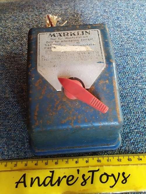 Model train ~ Marklin ~ HO ~ Transformer/Controller