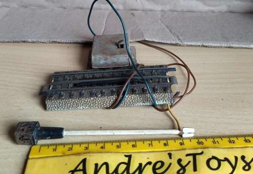 Model train ~ Marklin ~ HO ~ M Track ~  Uncoupling track section