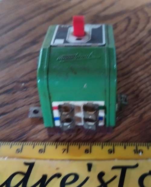 Model train ~ Tin Plate Ho Scale - FLEISCHMANN 515 CONTROLS