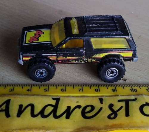 Hot Wheels ~ Blazer 4 X 4~ Loose ~ Made in malaysia