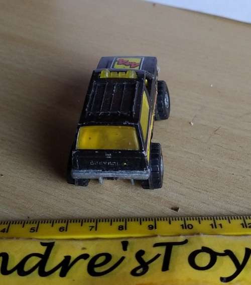 Hot Wheels ~ Blazer 4 X 4~ Loose ~ Made in malaysia