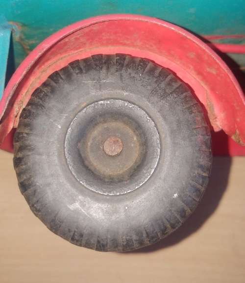 Vintage ~ Triang Junior ~ Tin plate tipper Truck