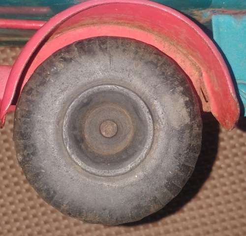 Vintage ~ Triang Junior ~ Tin plate tipper Truck