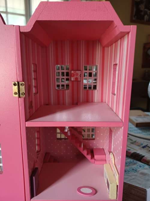 Woolworth's wooden apartment ~ Hand Made