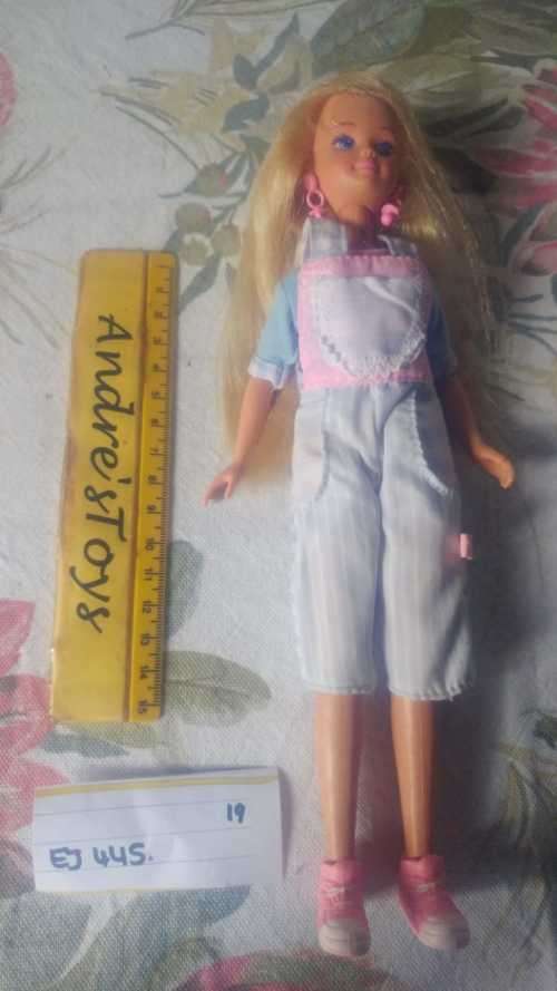 Barbie Blonde