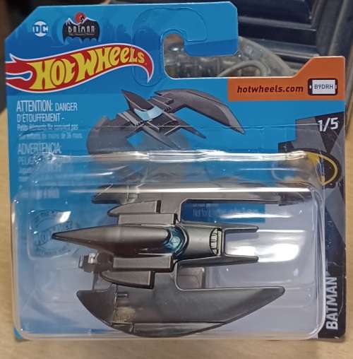 2018 HotWheels ~ 56/250 HW Batman ~ Batplane ~ Mint on Short card