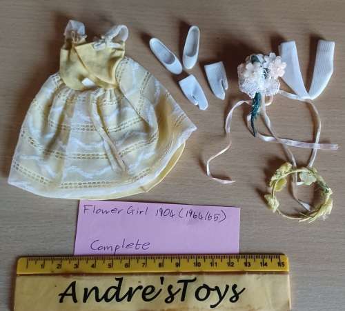 Vintage Mattel Barbie_ Orig. SKIPPER FLOWER GIRL #1904 of 1964