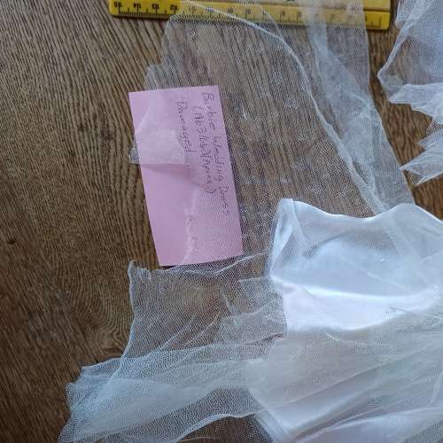 Vintage Mattel Barbie_ Wedding Dress `Damaged` 63/64