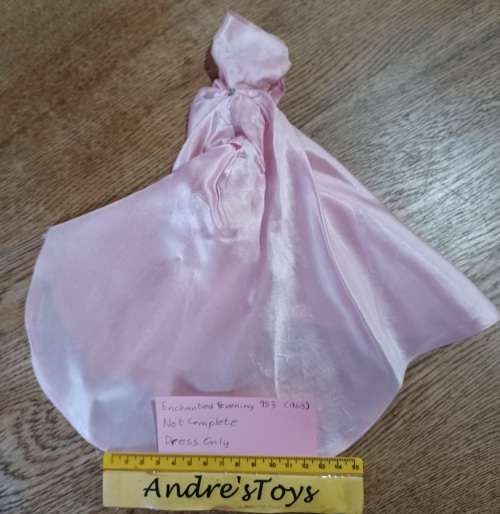 Vintage Barbie_ Enchaanted Evening #983 1963