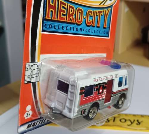 2002 Matchbox ~  #15 BloodMobile ~ Mint on Long Card