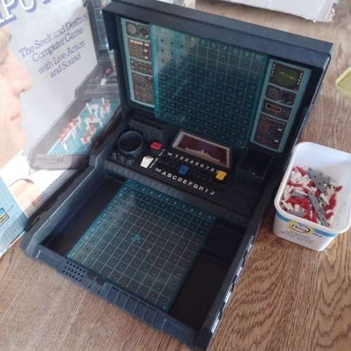 Vintage 1977 MB Games Computer Battleship Boxed see description
