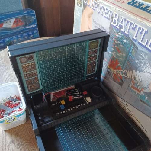 Vintage 1977 MB Games Computer Battleship Boxed see description