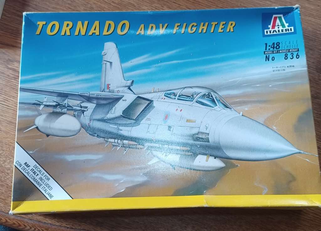 Italeri ~  Model Kit ~ Torando ADV Fighter  ~ Scale 1:48