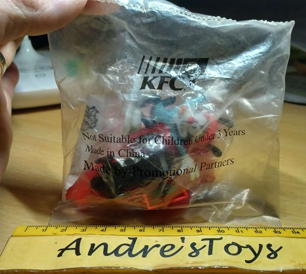 Animawiacs  ~ KFC Toy