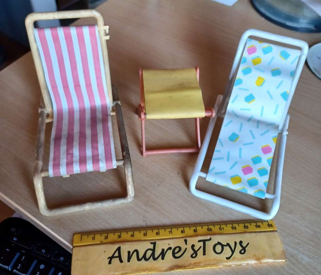 Vintage Barbie - Deck Chairs