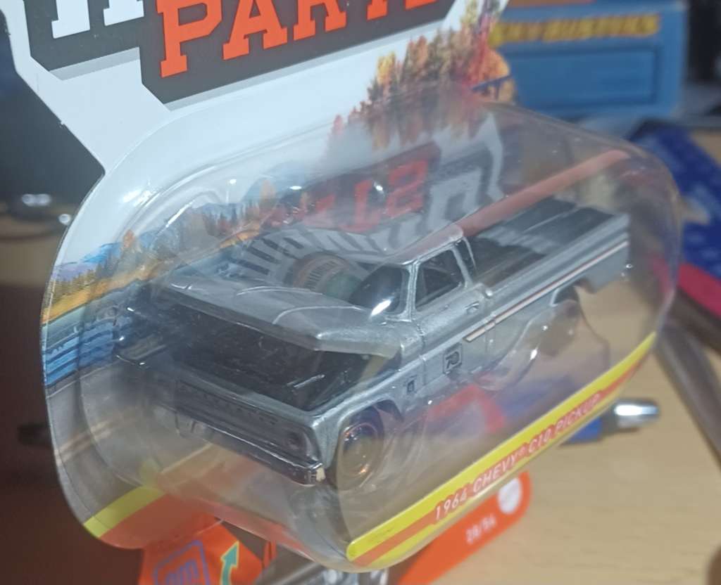 2023 Matchbox ~ Moving Parts ~28/54 1964 Chevy C10 Pickup ~ Mint on card