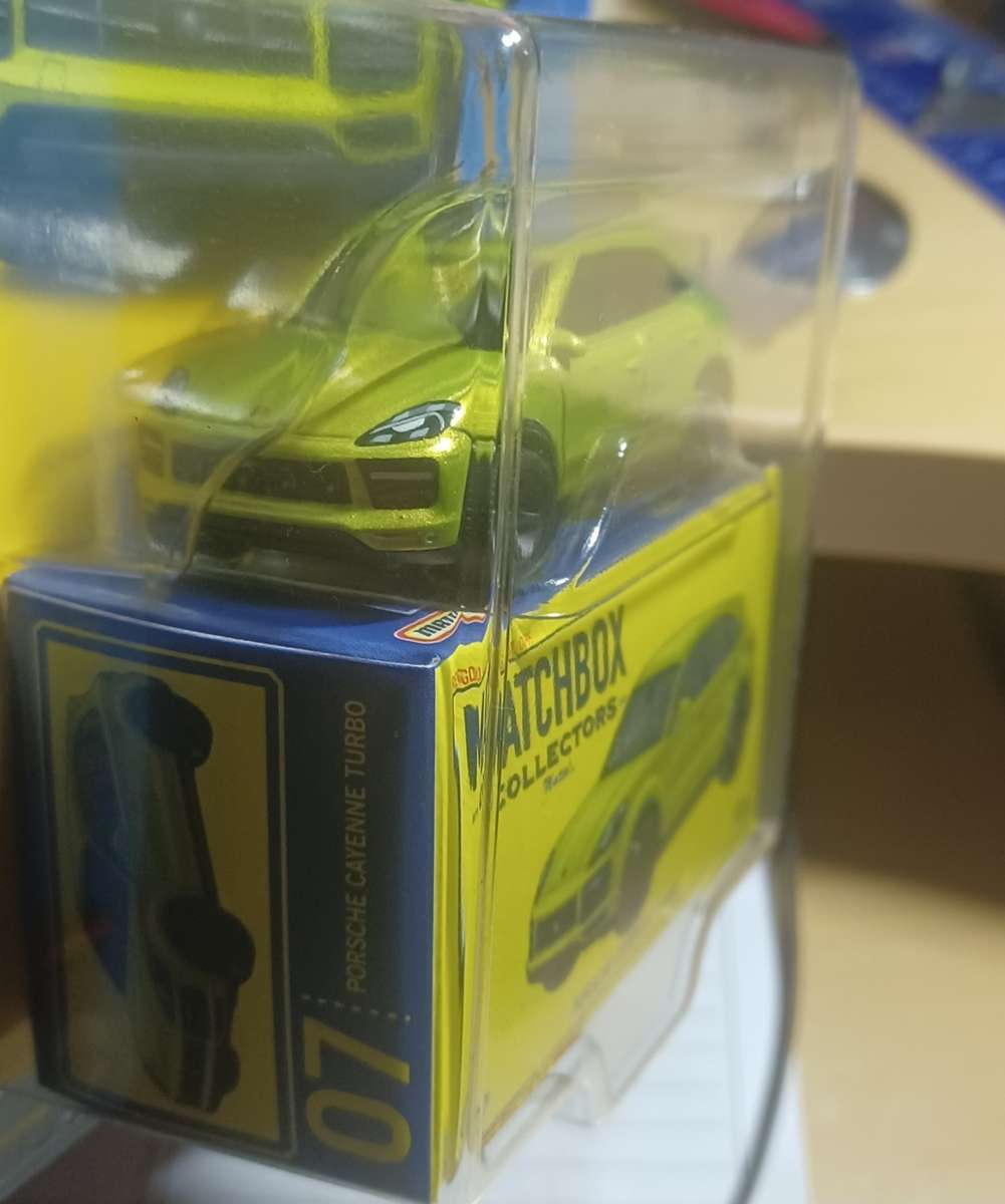 2023 Matchbox Collectors ~ #07/20 ~ Porsche Cayenne Turbo
