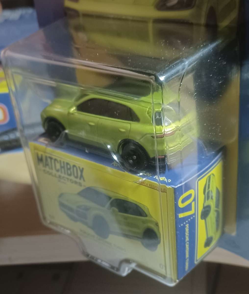 2023 Matchbox Collectors ~ #07/20 ~ Porsche Cayenne Turbo
