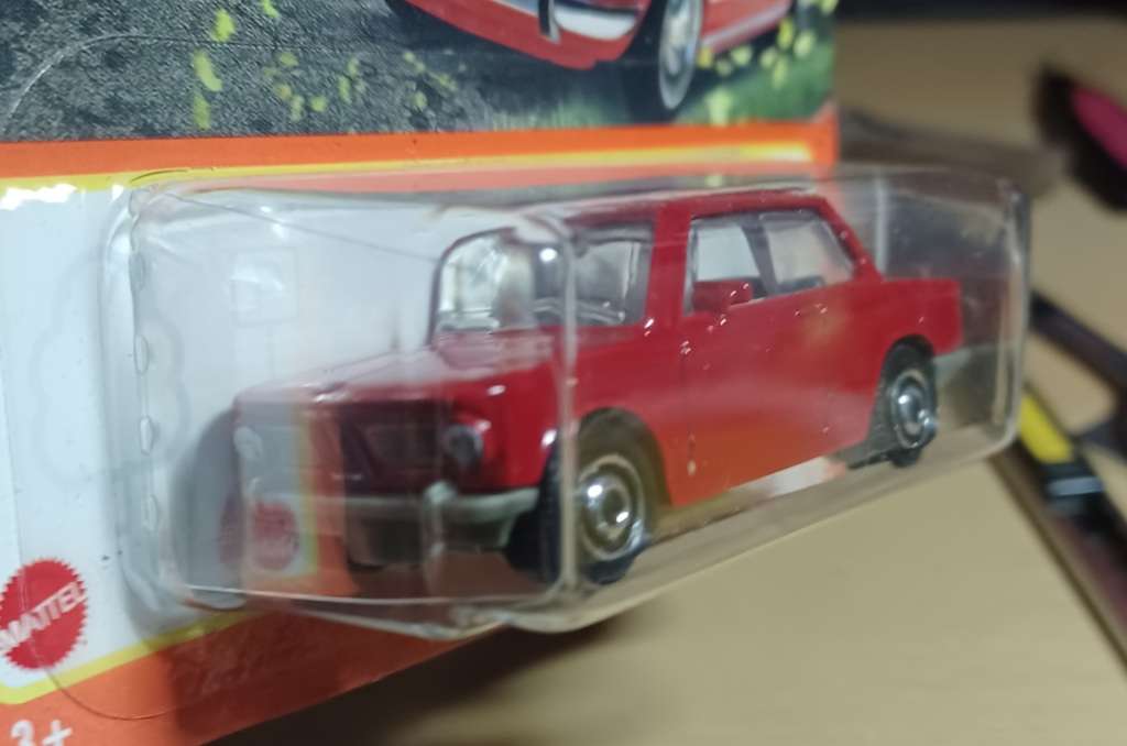 2022 Matchbox `Short Card` ~ No87/100 1969 BMW 2002
