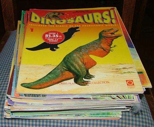 Dinosaurs! ~ Discover the giants of the prehistoric world ORBIS Learn and Play Collection (39)