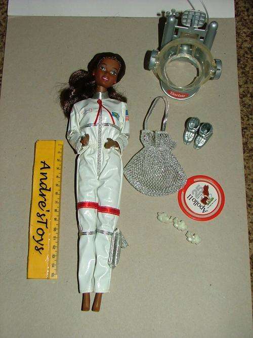 Barbie Doll: 1994 Astronaut Barbie