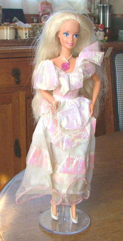 Barbie / for the collector  - 1992 Secret Hearts Barbie