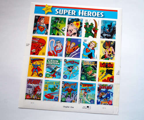 DC Comics Warner Comic Con 2018 exclusive Limited Edition collectors pins and set of stamps