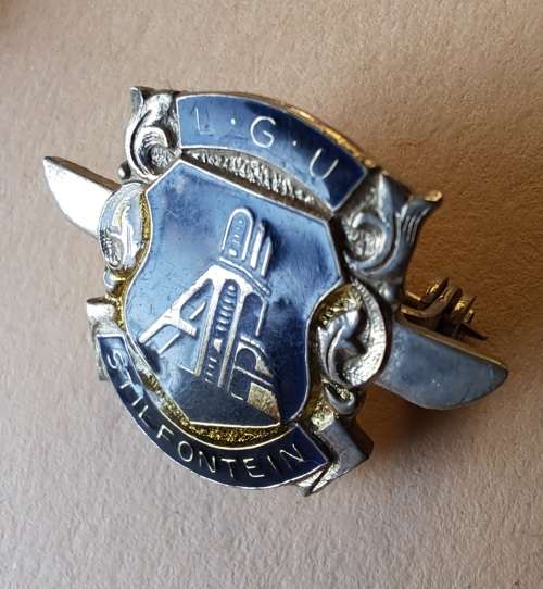 A vintage rare S.A.S.M railway Sterling Silver pin badge plus Rand Pioneers and Stilfontein Mine pin