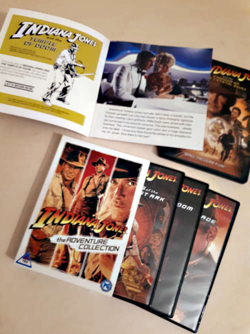 Indiana Jones  DVDs (4 x DVDs in boxed set) plus The Temple Of Doom 1984 booklet