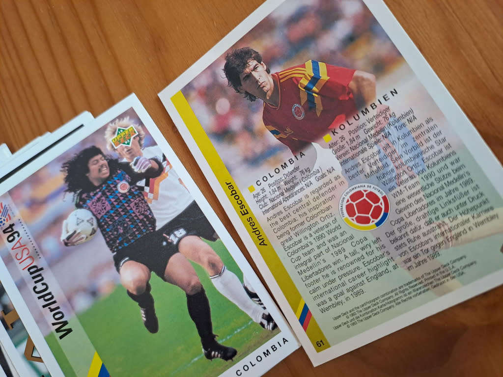1993 Upper Deck World Cup USA 94 Soccer Collector Cards (124 in total) Includes the Escobar card