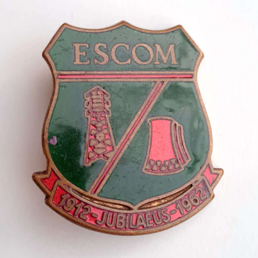 Vintage historic South African banks pin badges and Eskom pin badges