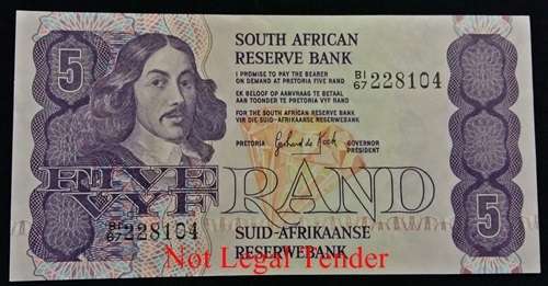 ## Scarce G.P.C. de Kock 1st Issue R5 B1/67 228104 with NO Security Thread ##