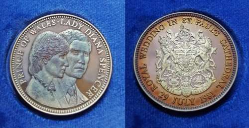 ## 0.925 Silver Historical Mint Royal Wedding of Prince Charles and Diana Medallion = 30.4g ##