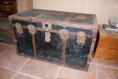Travelling Trunk