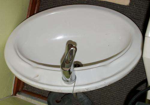 White ceramic + chrome mixer