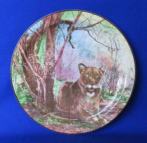 Royal Doulton South African Series "Lioness" Display/Rack Plate - D5724