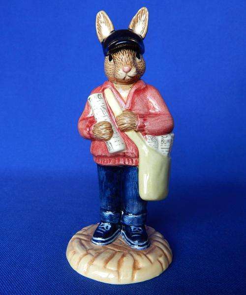 Royal Doulton "Paperboy" Bunnykins DB 462 - Professions Collection