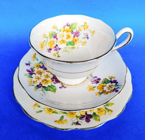 Royal Albert  " Primulas "  Trio - Avon Shape - Made In England