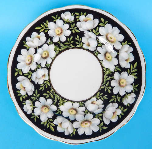 Royal Albert Provincial Flowers Series Tea/Side Collector's Plate - Mountain Avens - Made In England