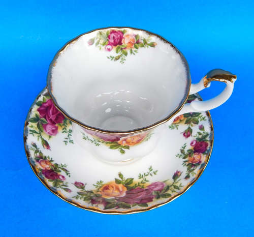Royal Albert " Old Country Roses " Trio - Made In England